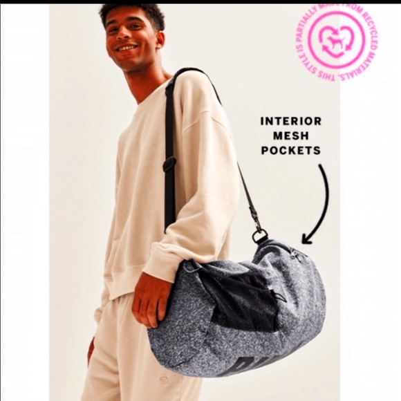 Victoria's Secret PINK Duffel Bag Convertible Backpack Unisex NWT - Picture 5 of 14